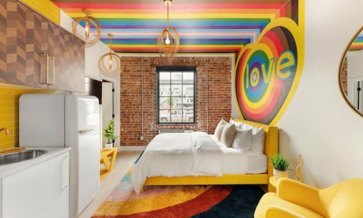 Civic Center Apartment | Koko Bayer Art Suite 109