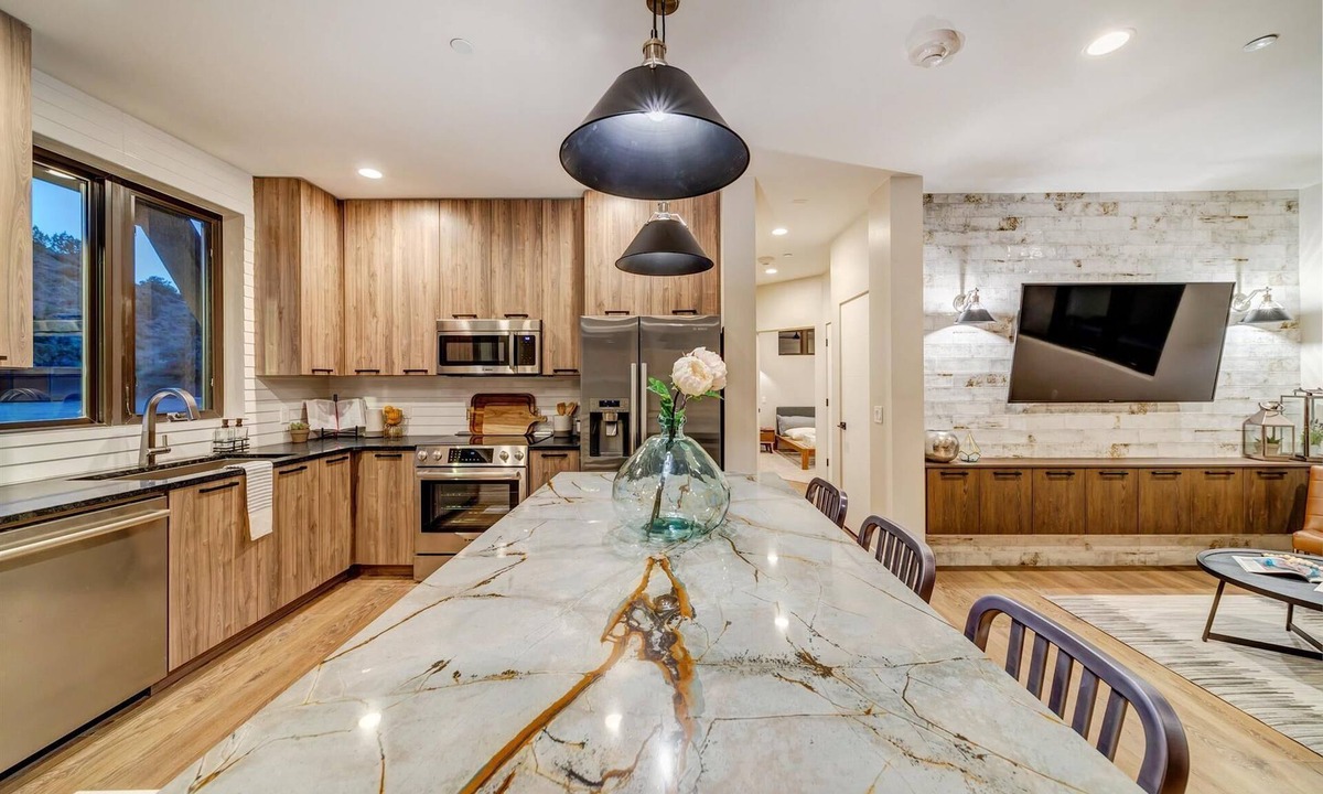Zion National Park South Entrance Villa | LaFave-Luxury Villa at Zion: The Subway