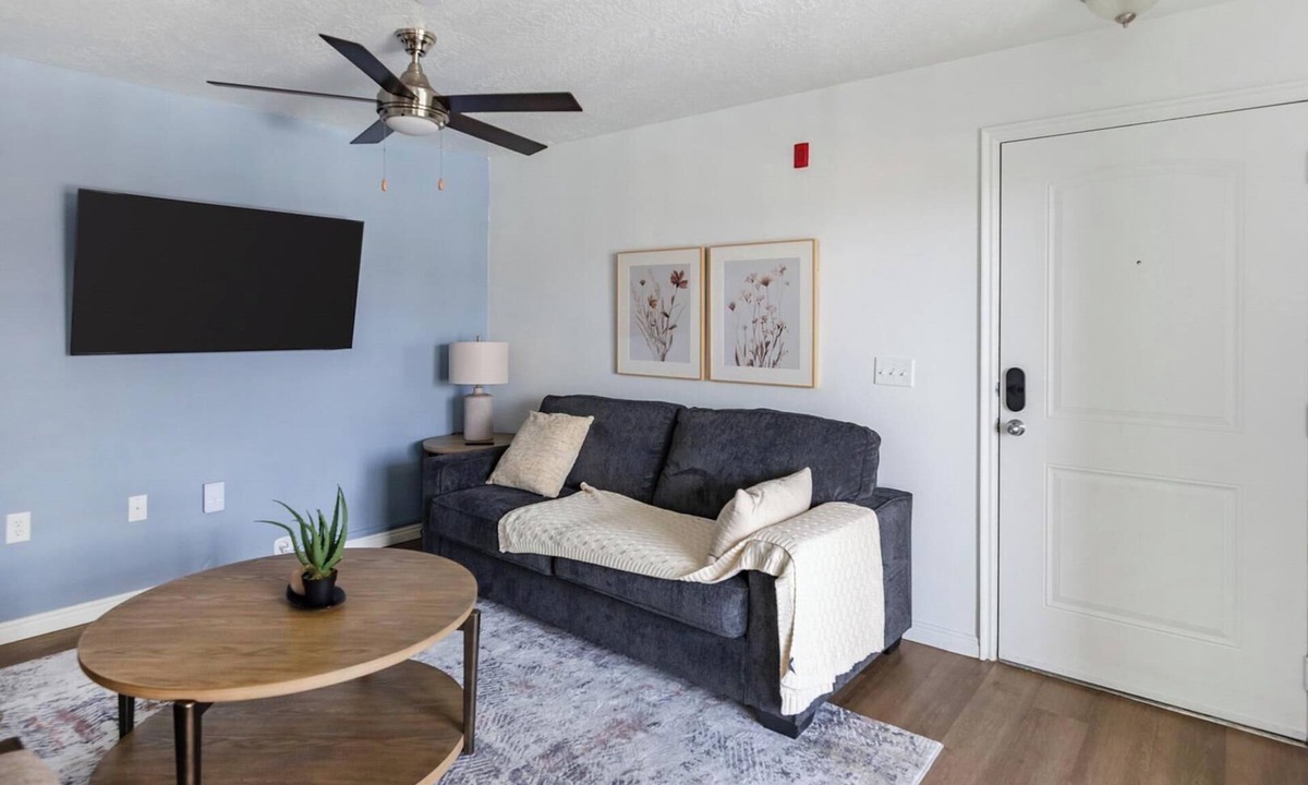 Herriman Apartment | Landing | Incredible 2BD, Gym, Game Room