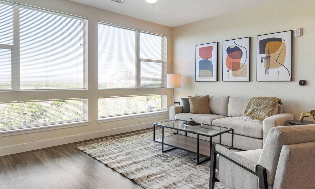 Indian Creek Apartment | Landing | Spectacular 2BD, Gym, Clubhouse