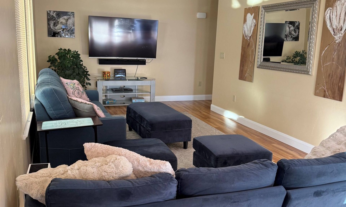 Delta House | Little Blue House at Sherwood Shores