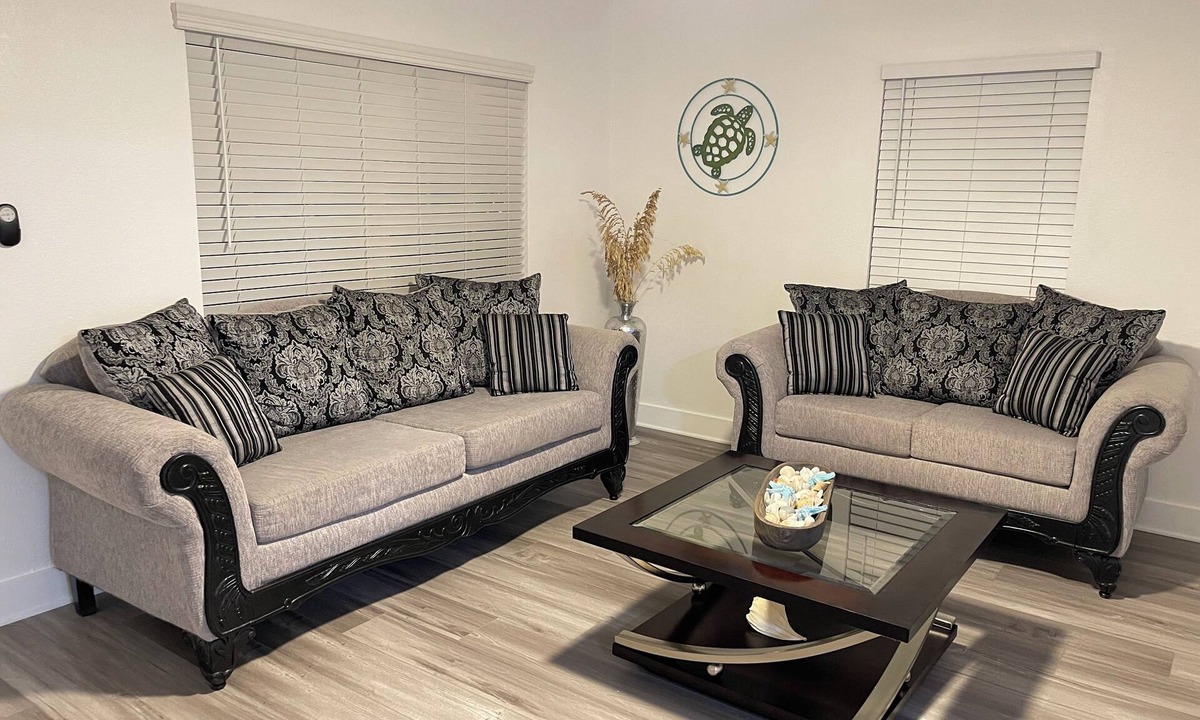 Clewiston Apartment | Lovely #4 apartment “Newly renovated” near Lake Okeechobee and Marina