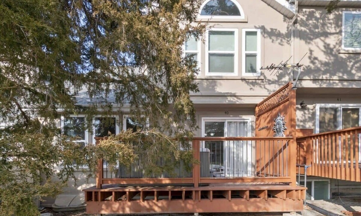 Cottonwood Heights House | Lovely 4 BDR Home w/Private Hot Tub; Near Trails!