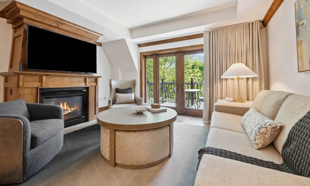 Downtown Resort | Luxurious Mountain Retreat. Property is only available on June 10-14, 2026.