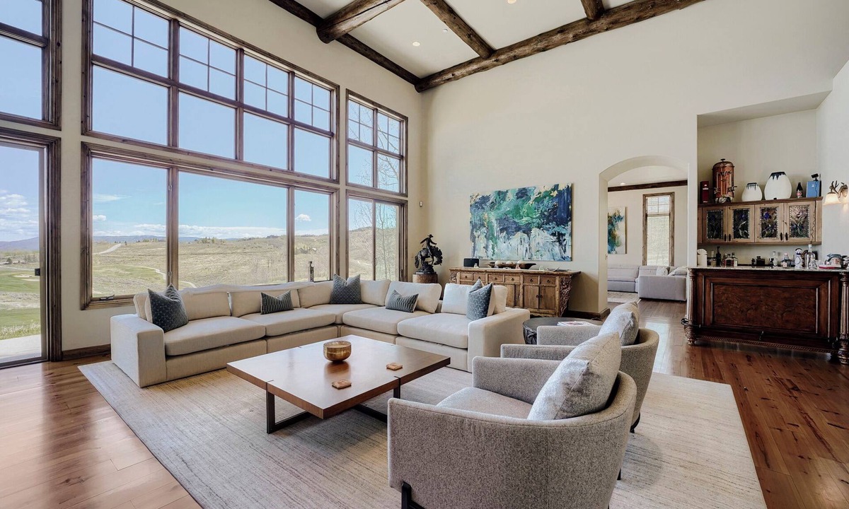Edwards House | 🌄 Luxury Mountain Retreat on 5 Acres | 5 Bed + 6 Bath | Expansive Views