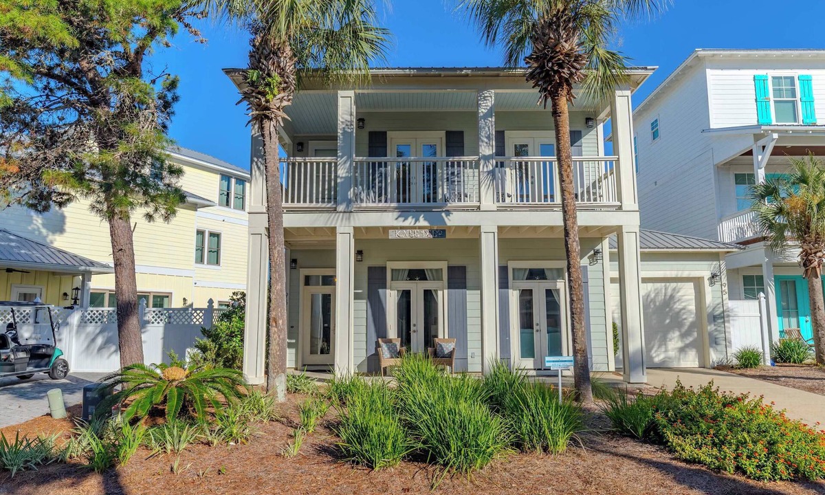 Emerald Waters Village House | Miramar Beach House: 4BR 3.5B, Pool, Beach Access!