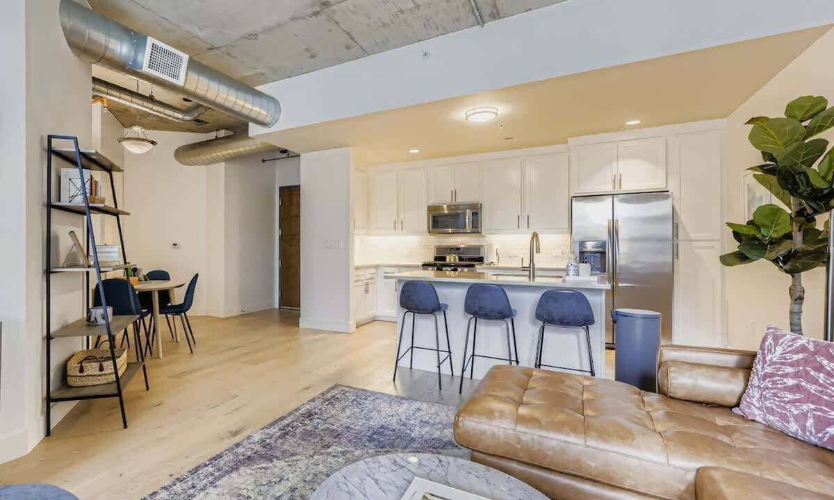 Central Boulder Apartment | Modern 1 BDR in Peloton - All the Amenities
