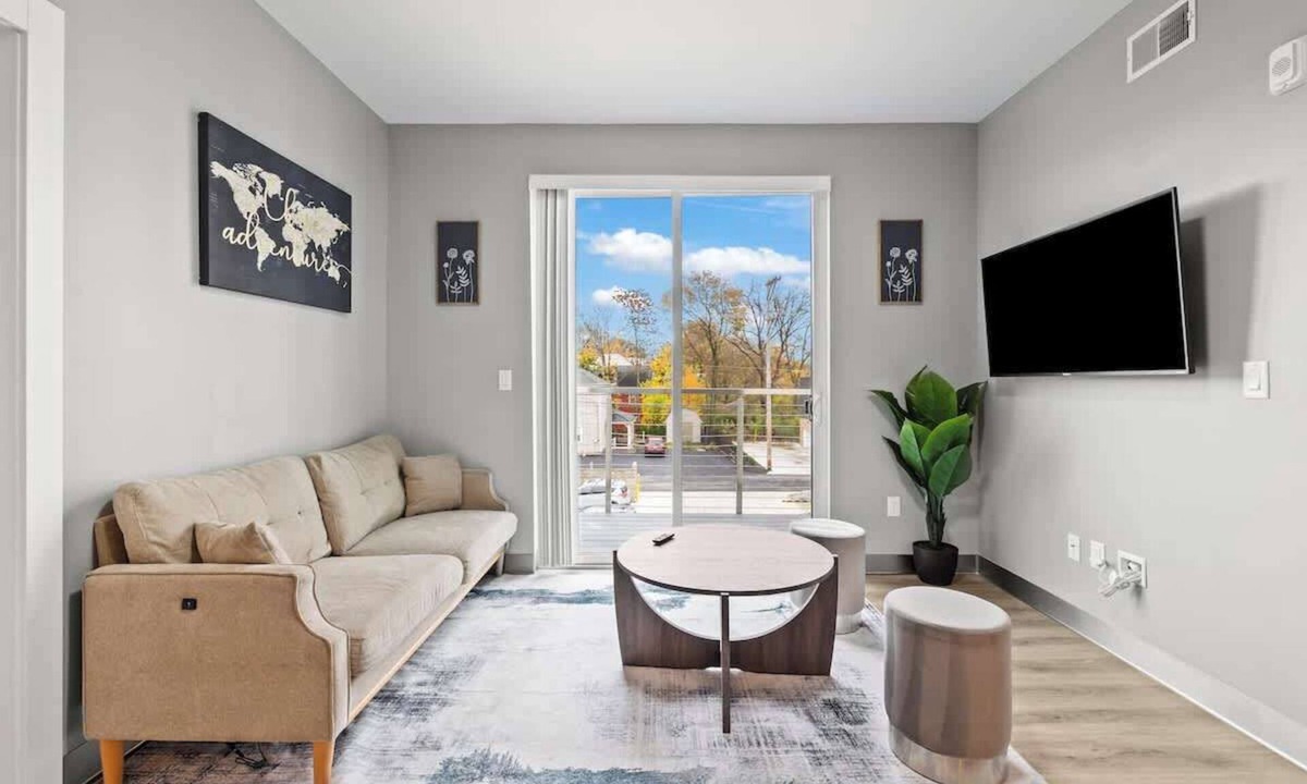 Old North Columbus Apartment | Modern Luxury in Columbus Near Downtown & OSU