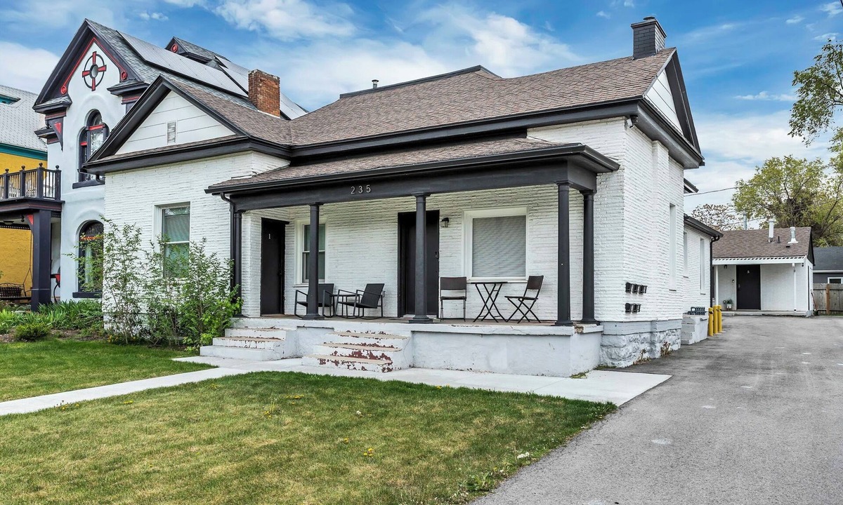 Downtown Salt Lake City Apartment | Modern Studio w/Full Kitchen & In-Unit Laundry