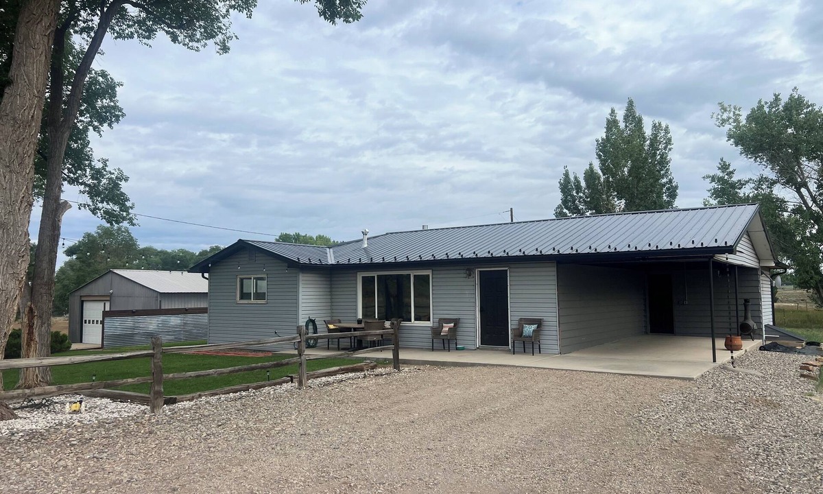 Cortez House | NEW LISTING!Quiet Country House located just 2 miles out of town
