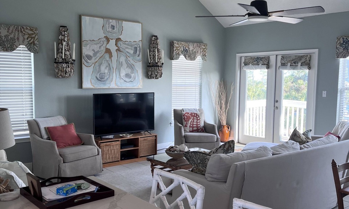 Port St. Joe House | Newly Updated Indian Pass Beach House with Pool & Beach Boardwalk