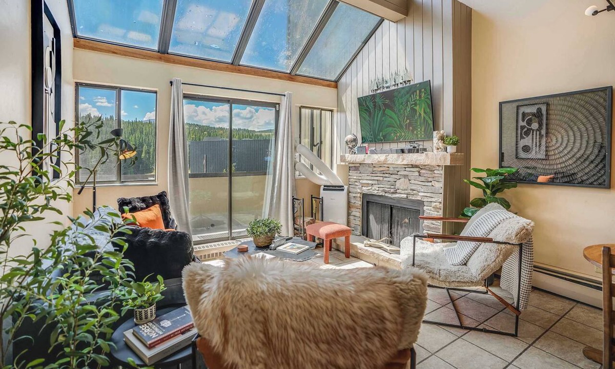 Peak 9 Condo | Onyx Haus at Beaver Run Resort