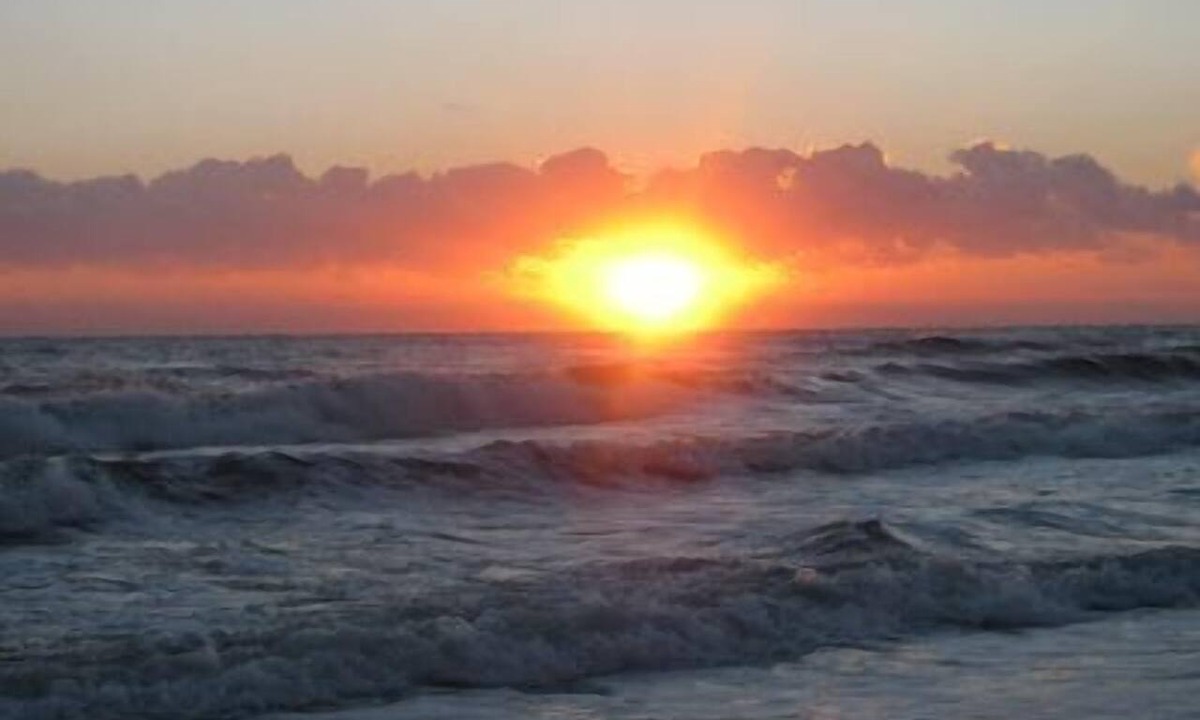 Palm Coast Condo | “Paradise Found” in this Direct Oceanfront Penthouse with Spectacular Sunrise Views. Unit 765