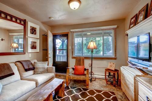 Breckenridge Apartment | Park Meadows 7C by Ski Country Resorts