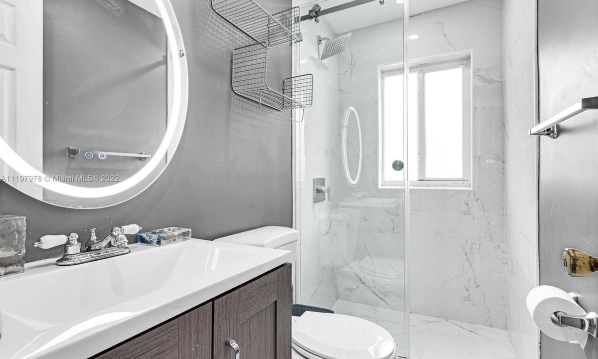 Highland Garden Cottage | Renovated 1 Bedroom/1Bath with Washer and Dryer