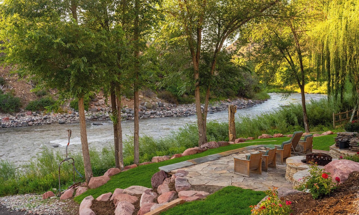 Glenwood Springs House | River Magic on the Roaring Fork. A perfect base for mountain adventures!
