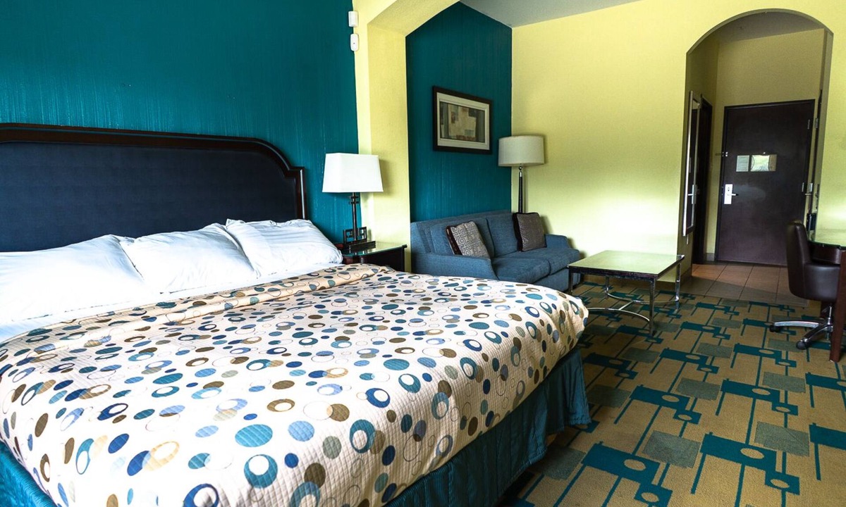 Three Rivers Hotel | Rivers Inn & Suites
