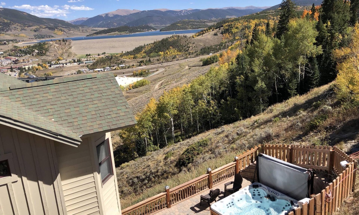 Wildernest House | Rocky Mountain Dream Vista Chateau