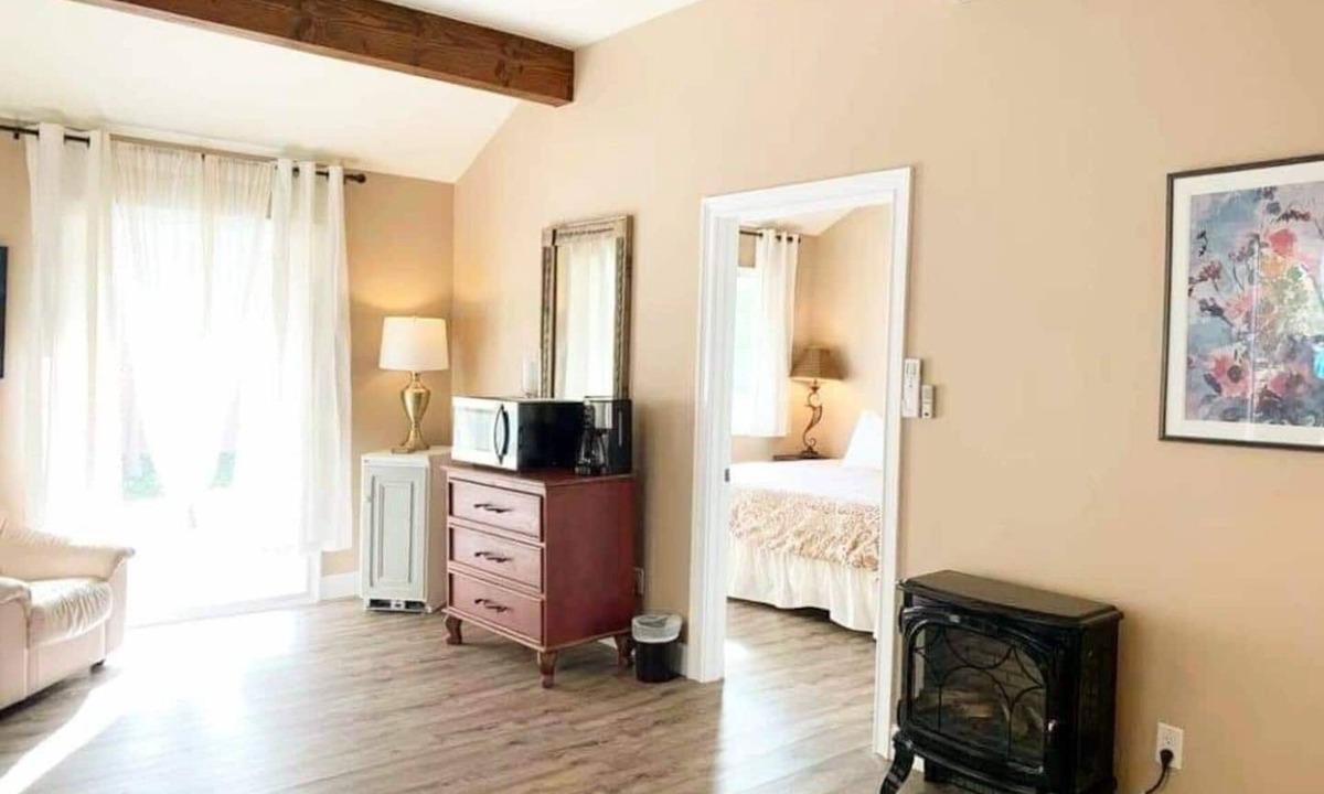 Silt Cottage | Romantic Rustic Luxury on 21-acre Private Ranch #3