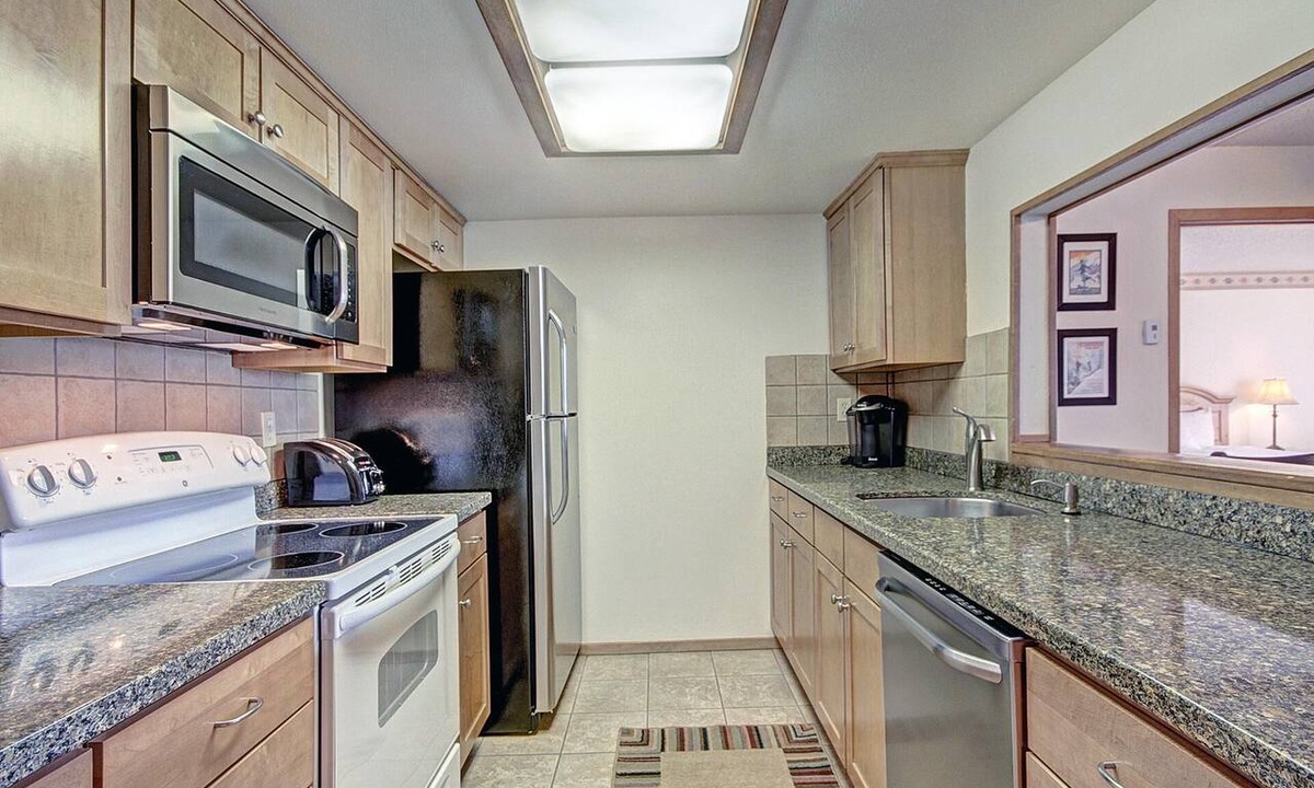Copper Mountain Village Condo | Roomy Condo with Great Amenities - VS438 by RedAwning