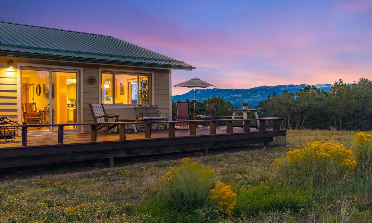 Loghill Village House | Serene Ranch Home on 2 Private Acres | Mountain Views + A/C | STR2025-055