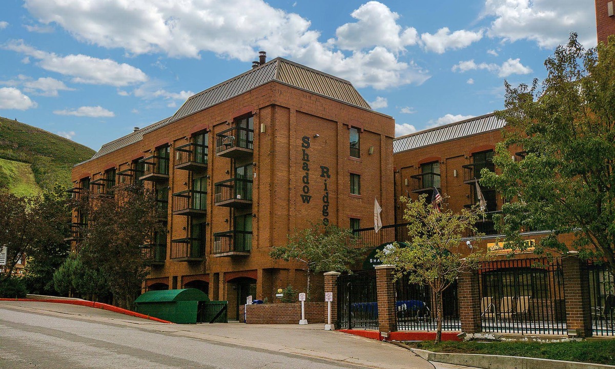 North Park City Hotel | Shadow Ridge by All Seasons Resort Lodging