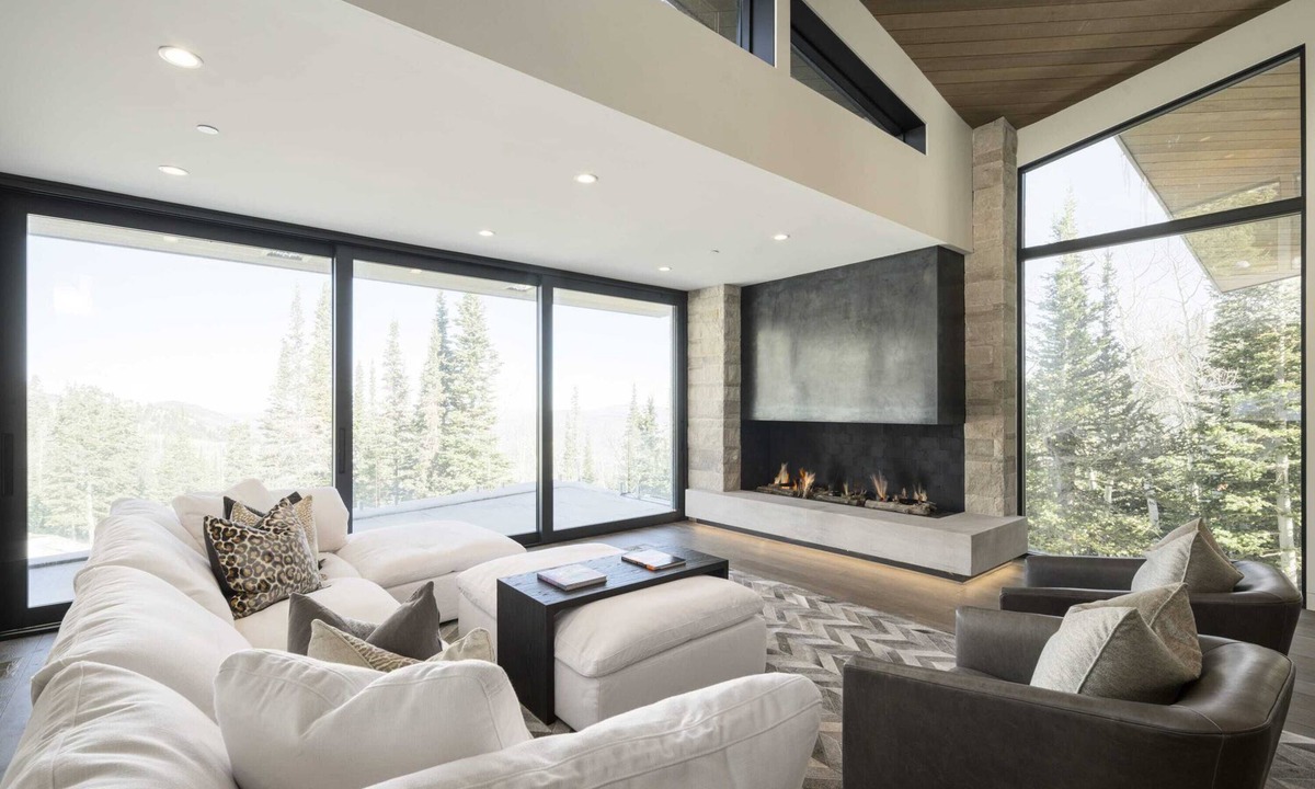 Park City Ski Chalet | Ski-In/Out Home in The Colony l Winter Way by Stay