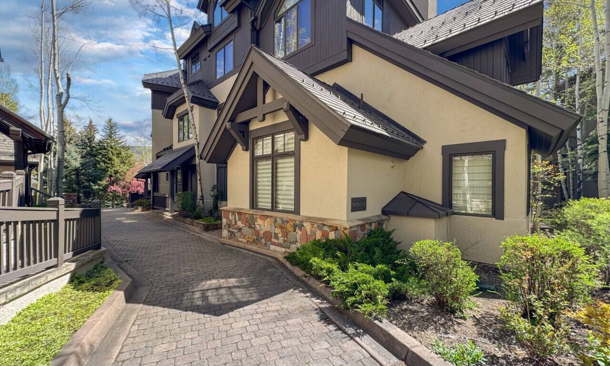 Edwards Villa | Ski-In/Ski-Out, Luxury, Ground Level Townhome in Arrowhead - Beaver Creek