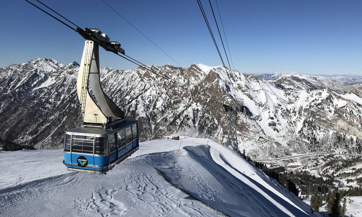 Salt Lake Mountain Resorts Cabin | Snowbird Cliff Club/Ski in-Ski out! January 30–February 06, 2027; sleeps up to 4