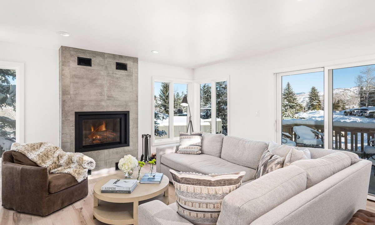 Snowmass Village House | Snowmass Family Retreat-4BR + 2 Living Areas
