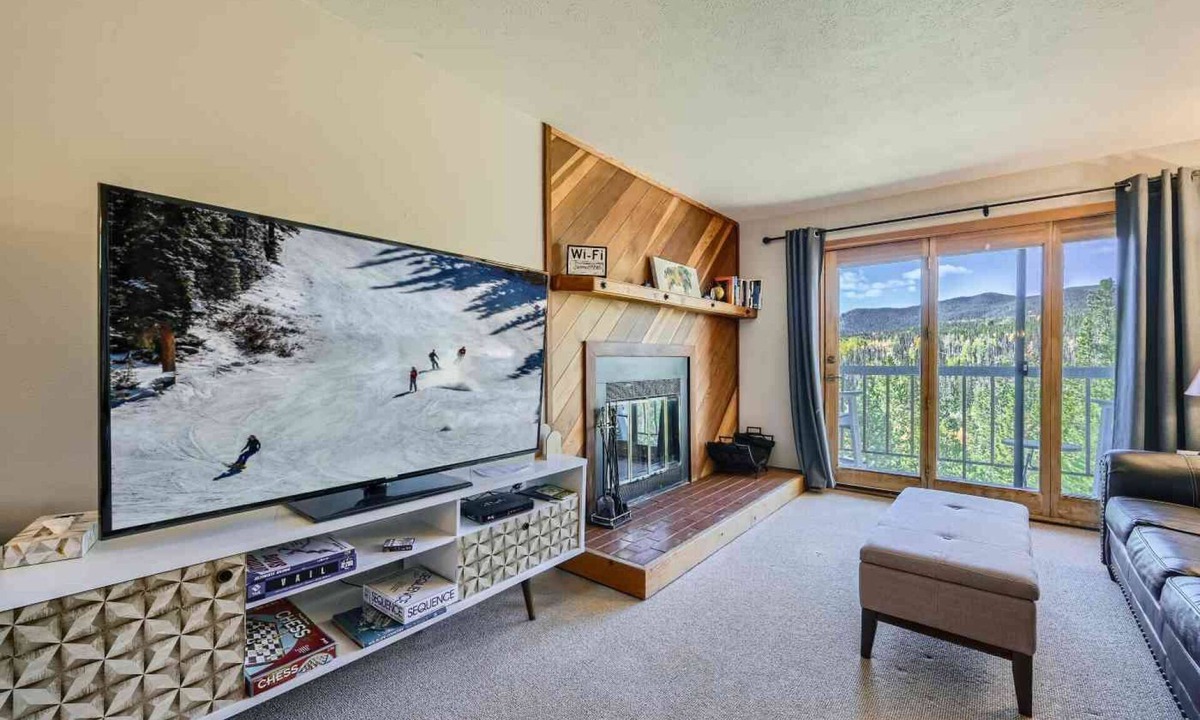 Wildernest Condo | Snowscape 64: Cozy Condo Steps from Hiking, Stunning Views, Pool, Hot Tub, Game Room, Near by Skiing