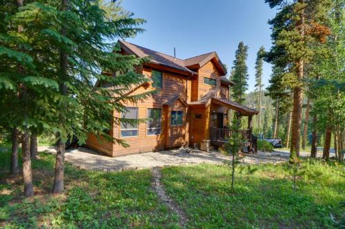 Breckenridge Park Estates House | Snowshoe & Ski: Home w/Mtn-View Deck in Breck!