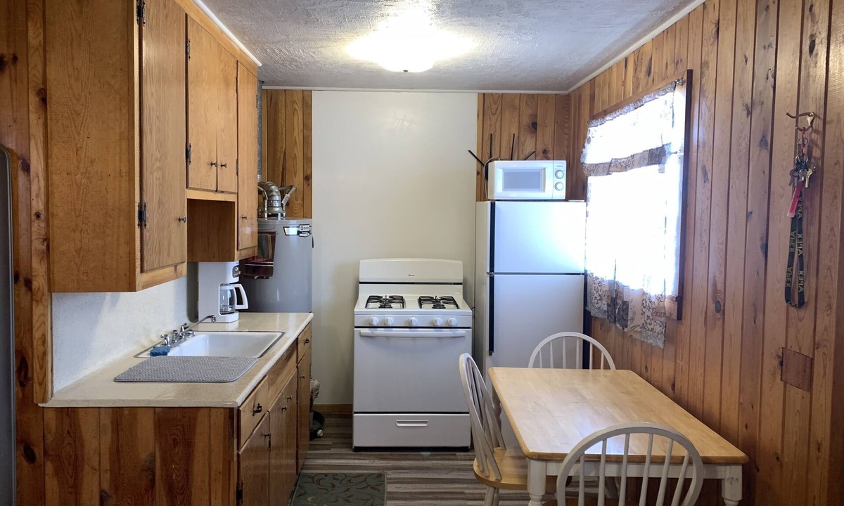 South Fork Cabin | South Fork Lodge & RV Park