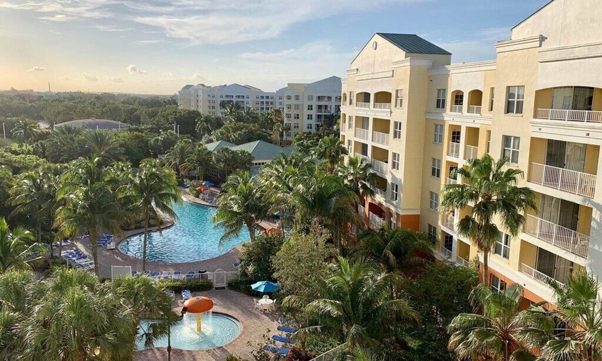 Weston Apartment | Spacious 1 BR | Vacation Village At Weston