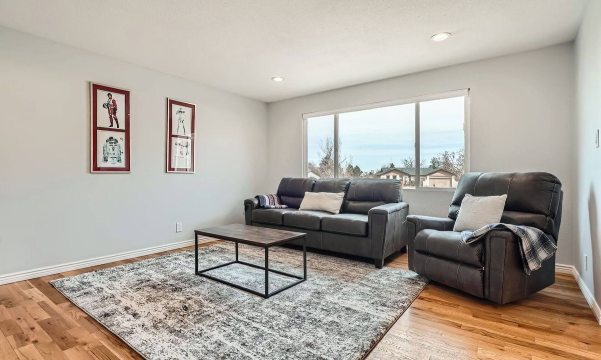 Littleton House | Spacious 4-bedroom house in charming Centennial with AC, WiFi