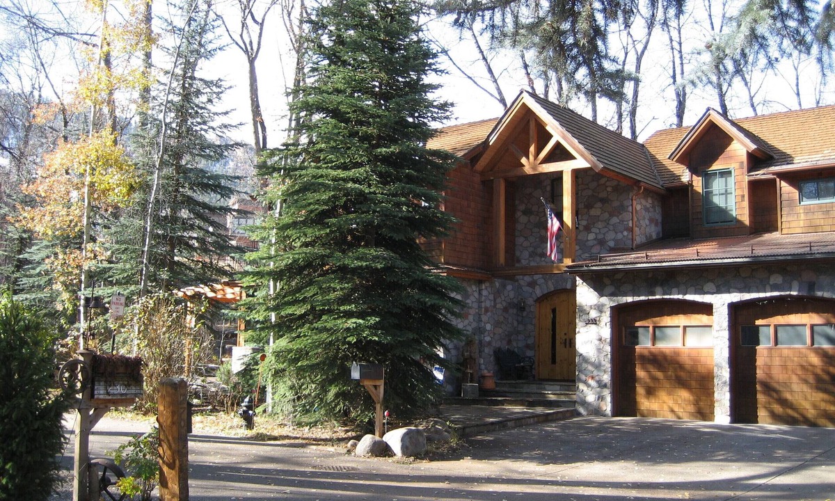 Aspen House | Spectacular Home on the bend of the Roaring Fork River with views of Aspen Mtn.