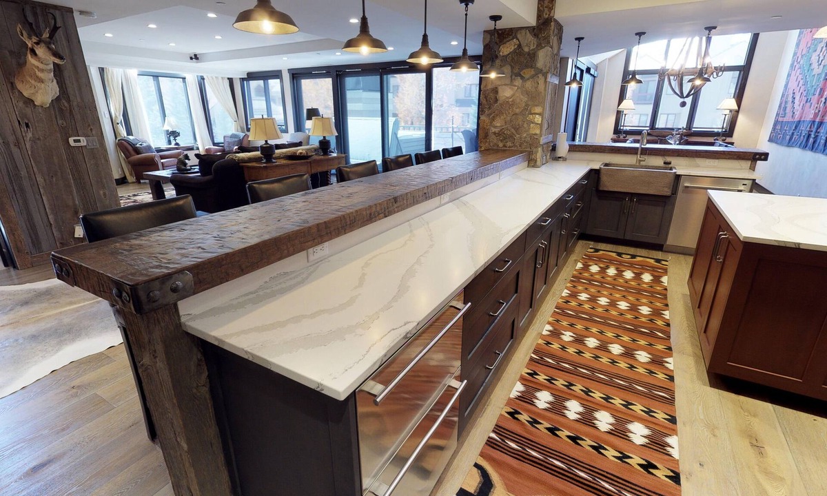 Beaver Creek Condo | STUNNING Renovation - Platinum Penthouse in Village Ski I/O Hot Tub W/Mtn. View