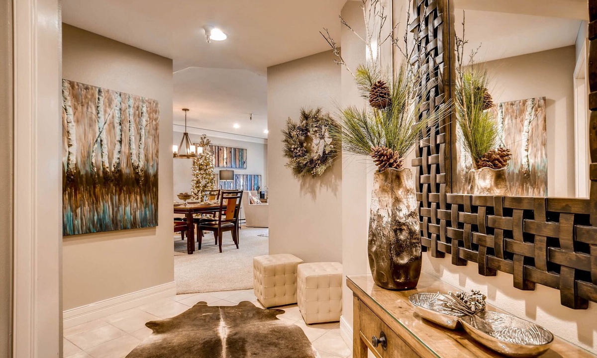 Peak 9 Condo | SUMMER FAVORITE Peak 9 VILLAGE AT BRECK Resort 2 blk to Main St/Pool & Hot tubs+