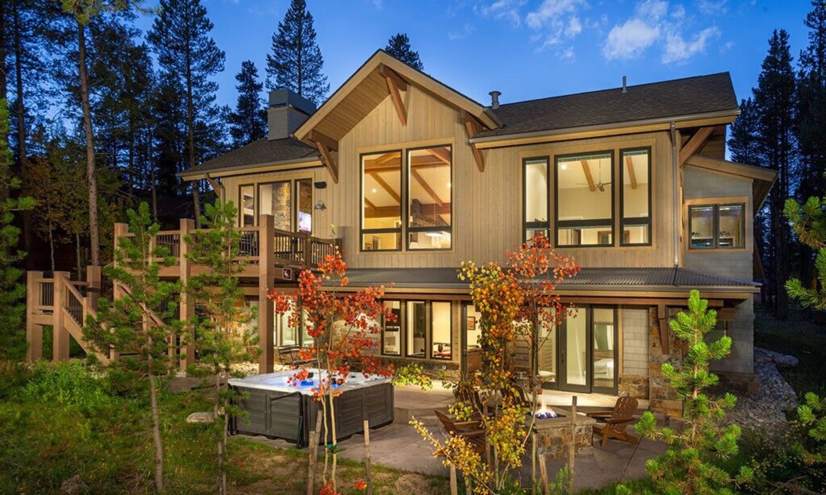 Christie Heights House | Sunrise Ski Haus: Stunning Mountain Views & Private Hot Tub!