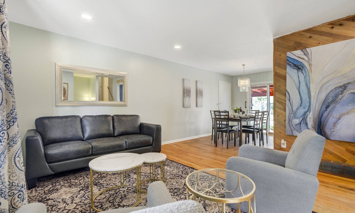 Rustic Hills House | The Central Nest | 3BR Family Home
