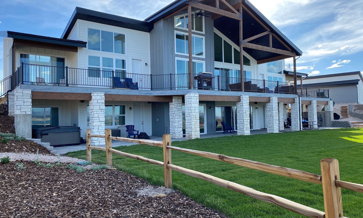 Utah House | The View at Yuba Shores