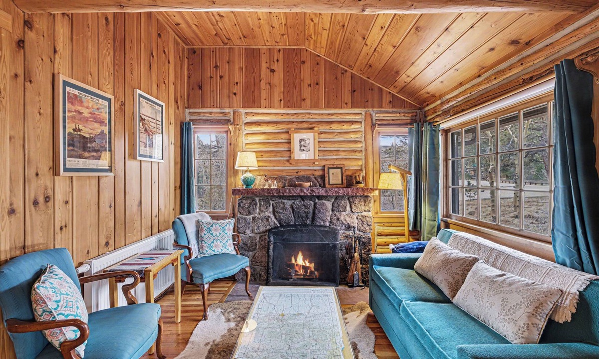 Allenspark Cabin | Thunderbird - 2 bedroom. 1 bathroom historic cabin