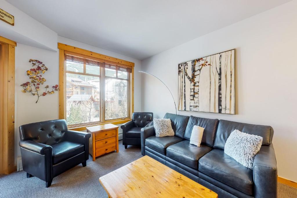 Copper Mountain Village Apartment | Tucker Mountain Lodge 307