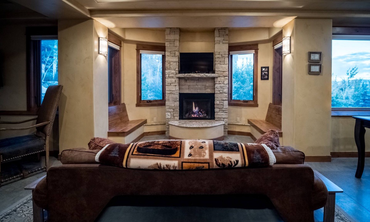 Steamboat Springs House | Under the Gondola - Moose View Suite, Dog Friendly!