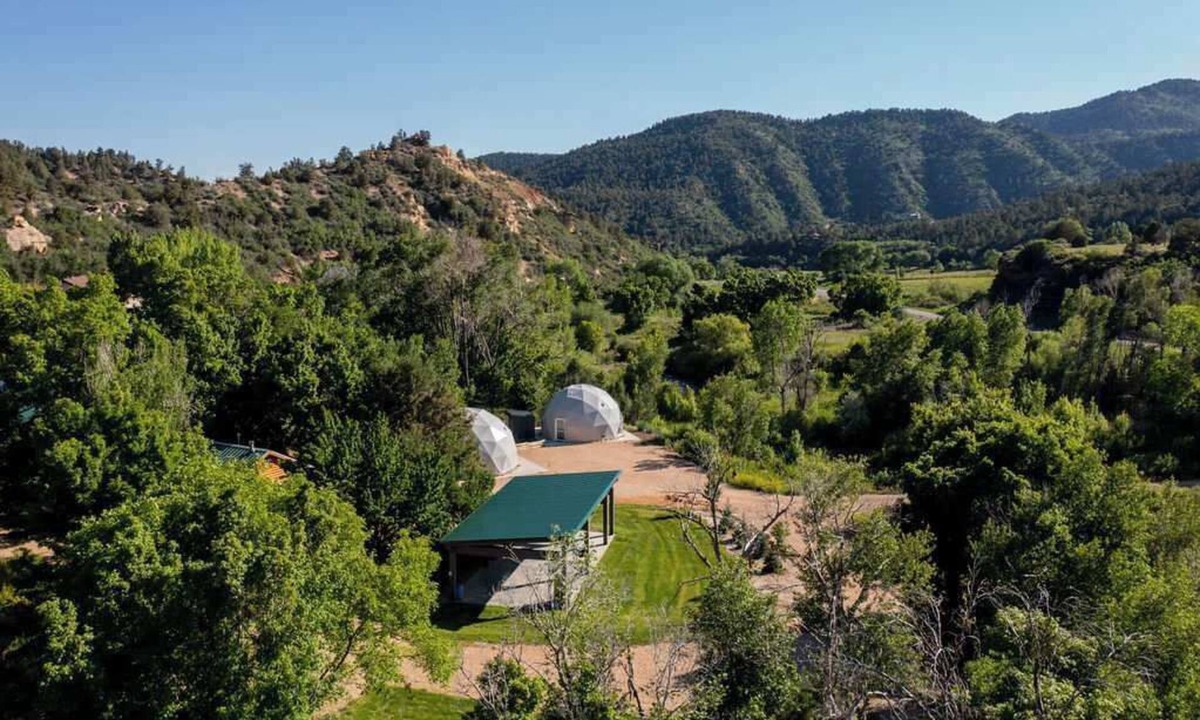Glendale House | Unique Dome near national parks. Hot Tub, Sauna.