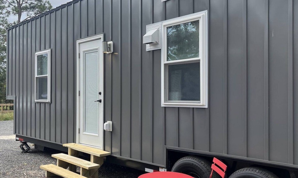 Perry Apartment | Unique tiny home experience in a one of a kind tiny home park