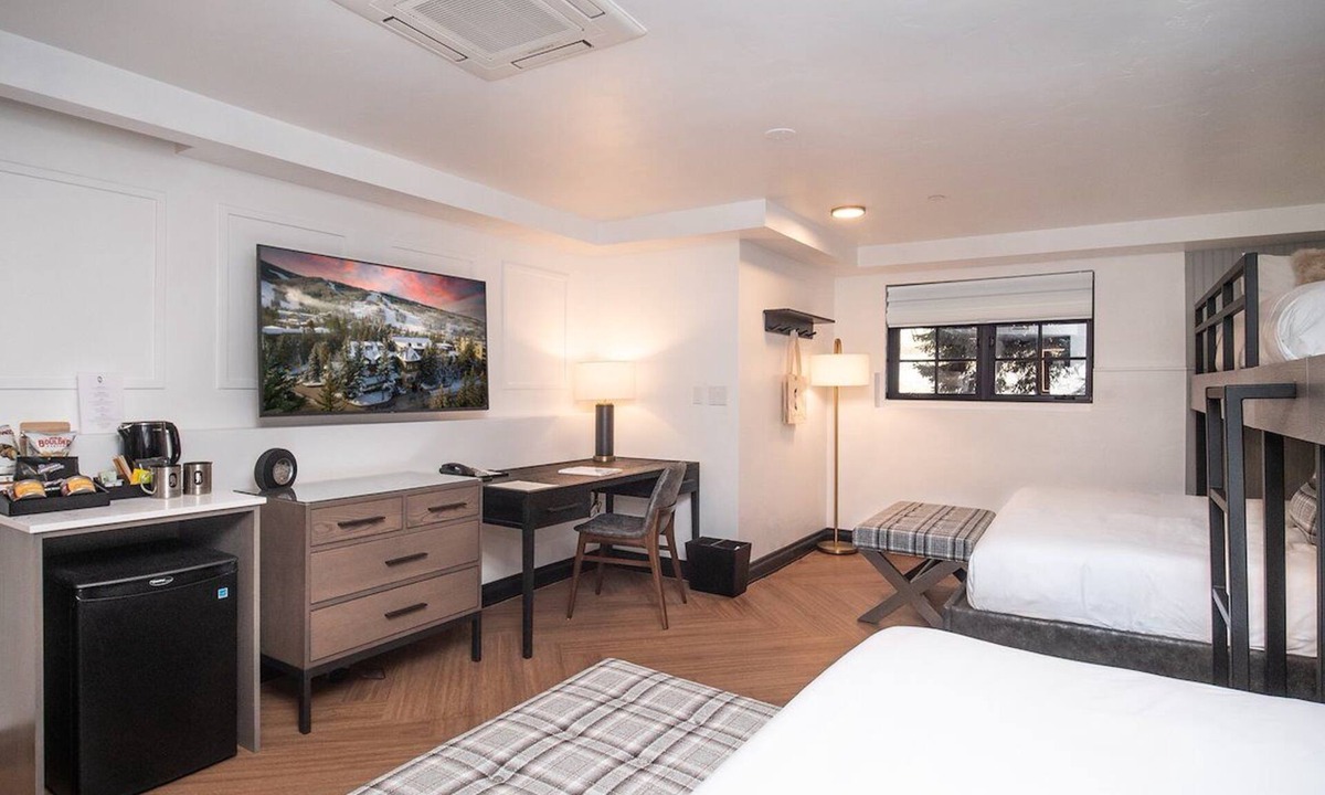 Vail Hotel | Upscale Vail Retreat | 1 Suites | 0.8 mi to Adventure Ridge