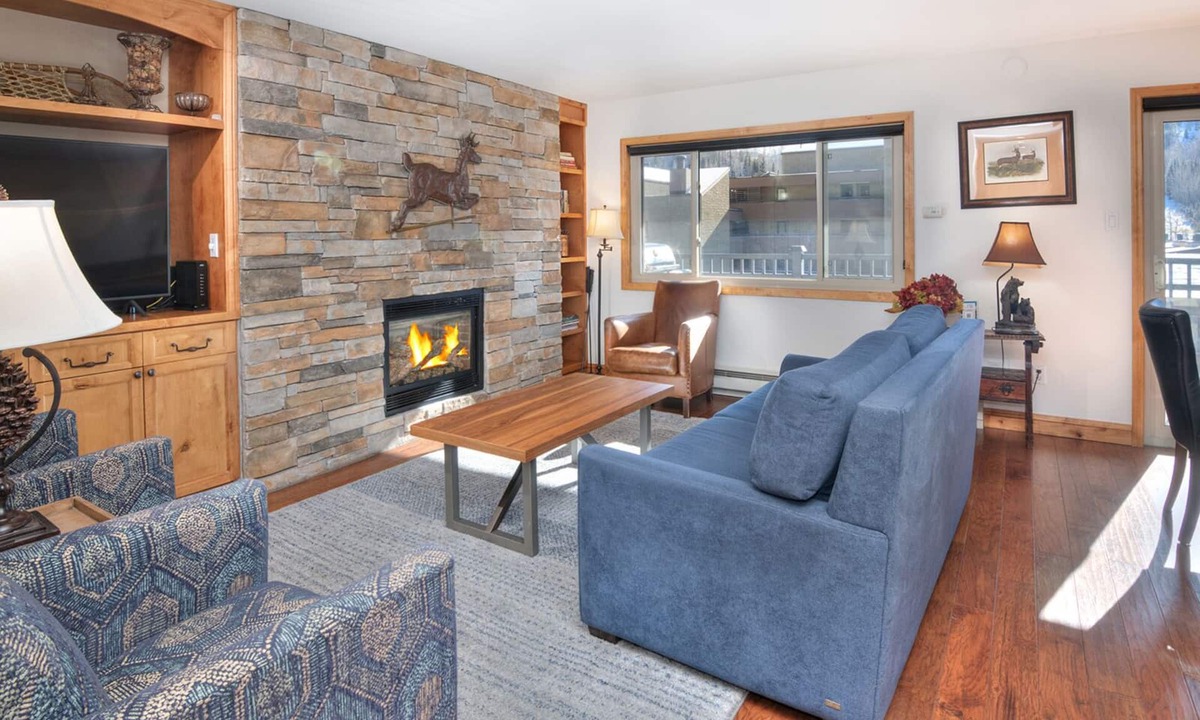 Vail Condo | Vantage Point Condo 201 | Spacious 2BR in Lionshead Village