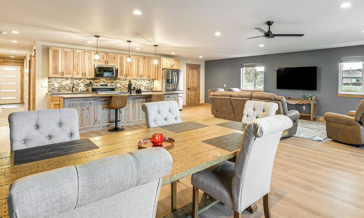 Lake Hatcher Park House | Walk to Lake! All-Season Getaway in Pagosa Springs