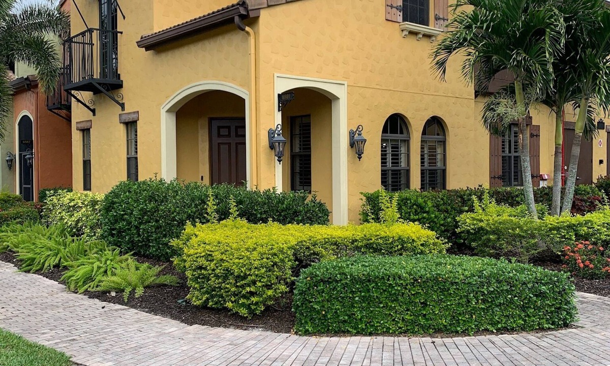 Fort Myers House | Welcome to Sunny Florida! Your Resort Style Home Away From Home Awaits You!